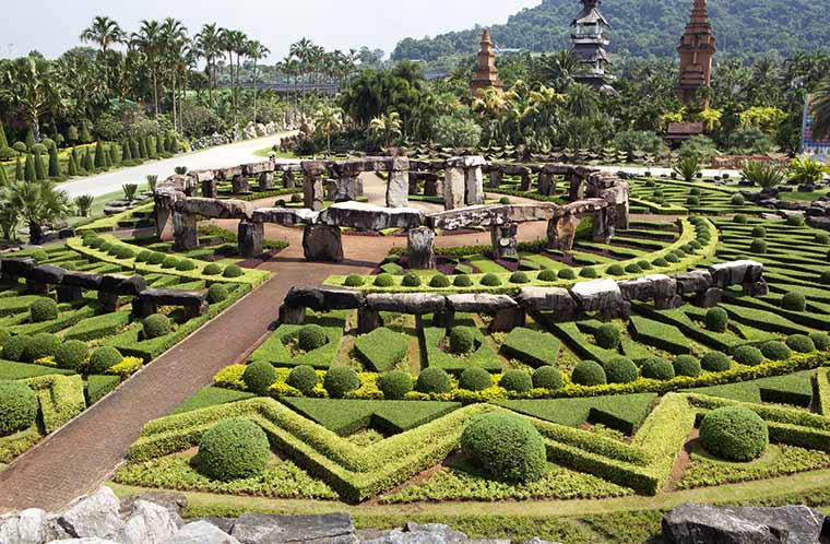 Tropical garden i Pattaya, Thailand